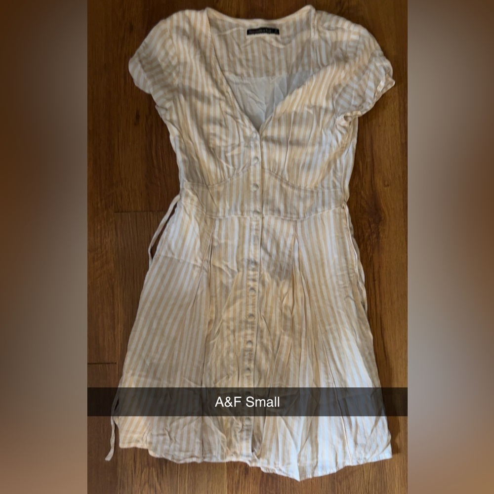 Abercrombie & Fitch Cream Buttoned Midi Sundress